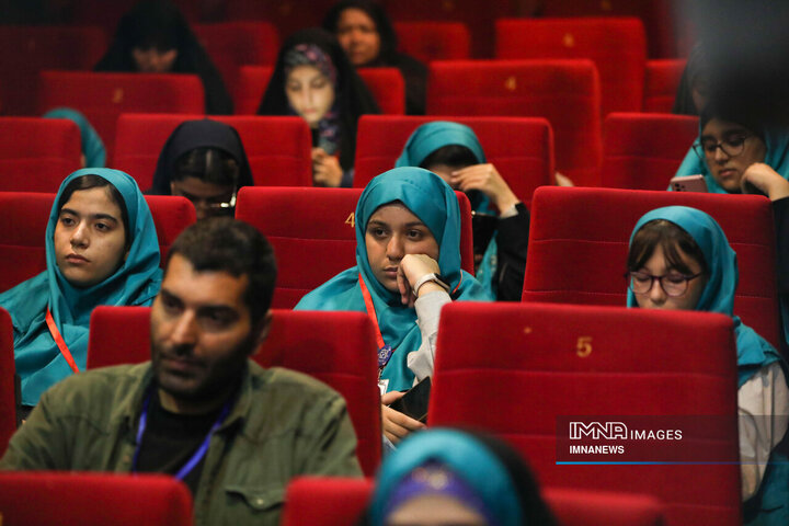 تسهیل تماشای فیلم برای خانوادهها کنار فرزندان در جشنواره بینالمللی فیلم کودک