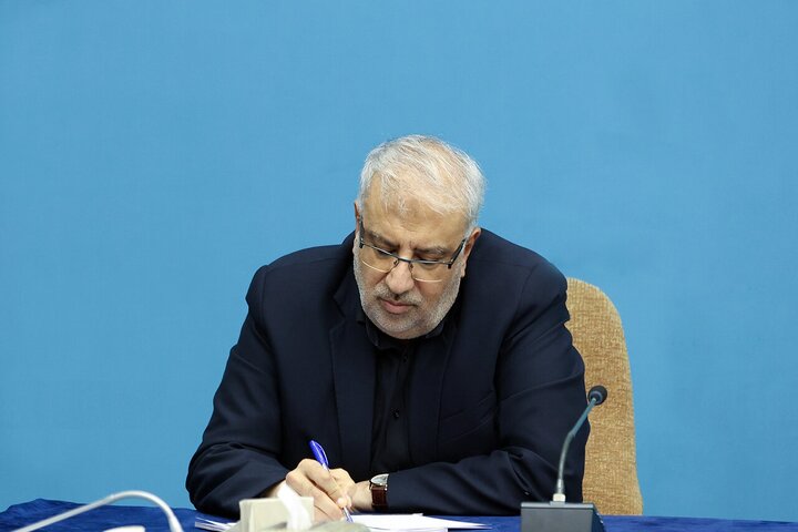 مذاکره ایران و روسیه برای گسترش همکاری‌ها در صنایع نفت و گاز