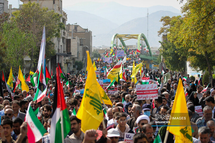 Global Protests Erupt in Solidarity with Palestine, Condemning US and Israeli Regime