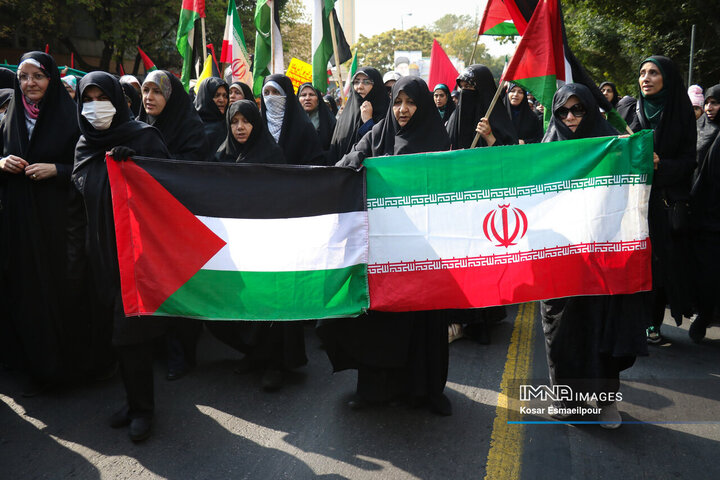 راهپیمائی مردم تبریز در حمایت از مردم مظلوم فلسطین