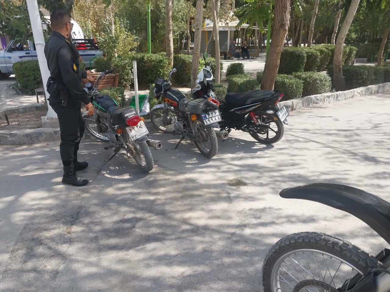 اجرای طرح جمعآوری موتورسیکلتهای متخلف در جاده سلامت ناژوان