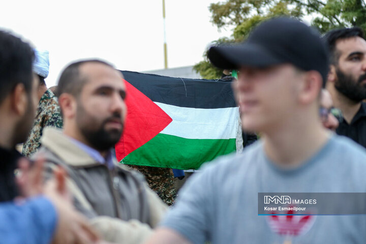 لبیک به درخواست گروه های مقاومت فلسطین