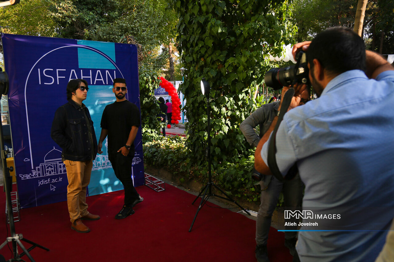 شکوفایی فرهنگ دانشجویی در آئین استقبال از نودانشجویان