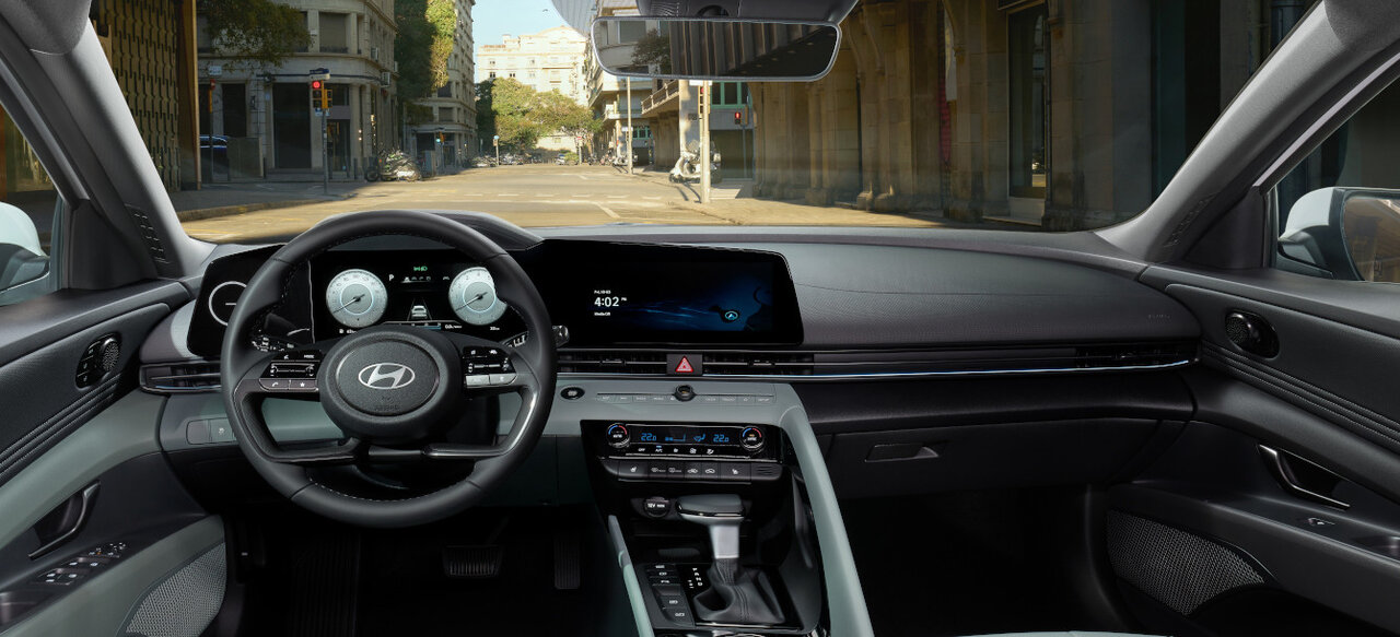 هیوندا النترا ۲۰۲۳ کرمان موتور+ قیمت و بررسی مشخصات فنی خودرو Hyundai Elantra