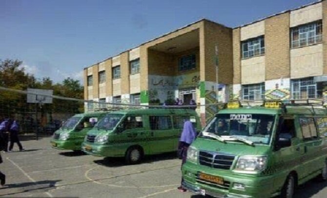 چالش ادامهدار خانوادهها برای سرویس مدارس؛ افزایش هزینه کم بود، تعطیلیها هم اضافه شد