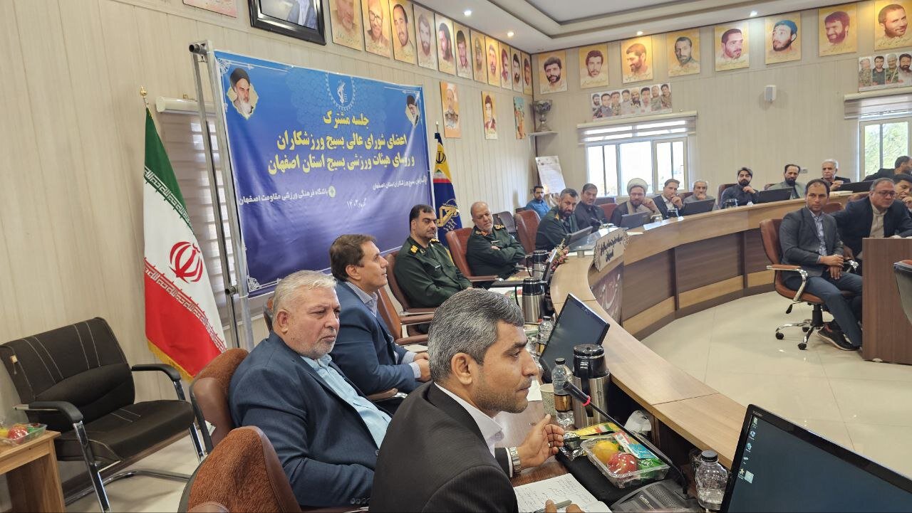 نفوذ کلام ورزشکاران در دفاع از اسلام موثر است