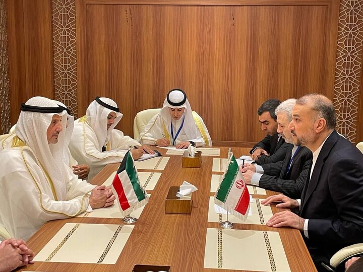 امیرعبداللهیان با وزیر خارجه کویت دیدار کرد