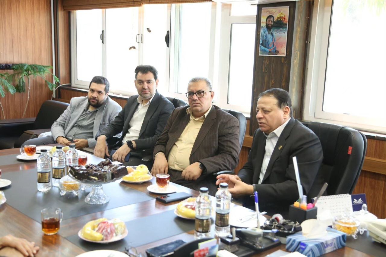 تعامل دو باشگاه اصفهانی برای پیشبرد ورزش استان + عکس