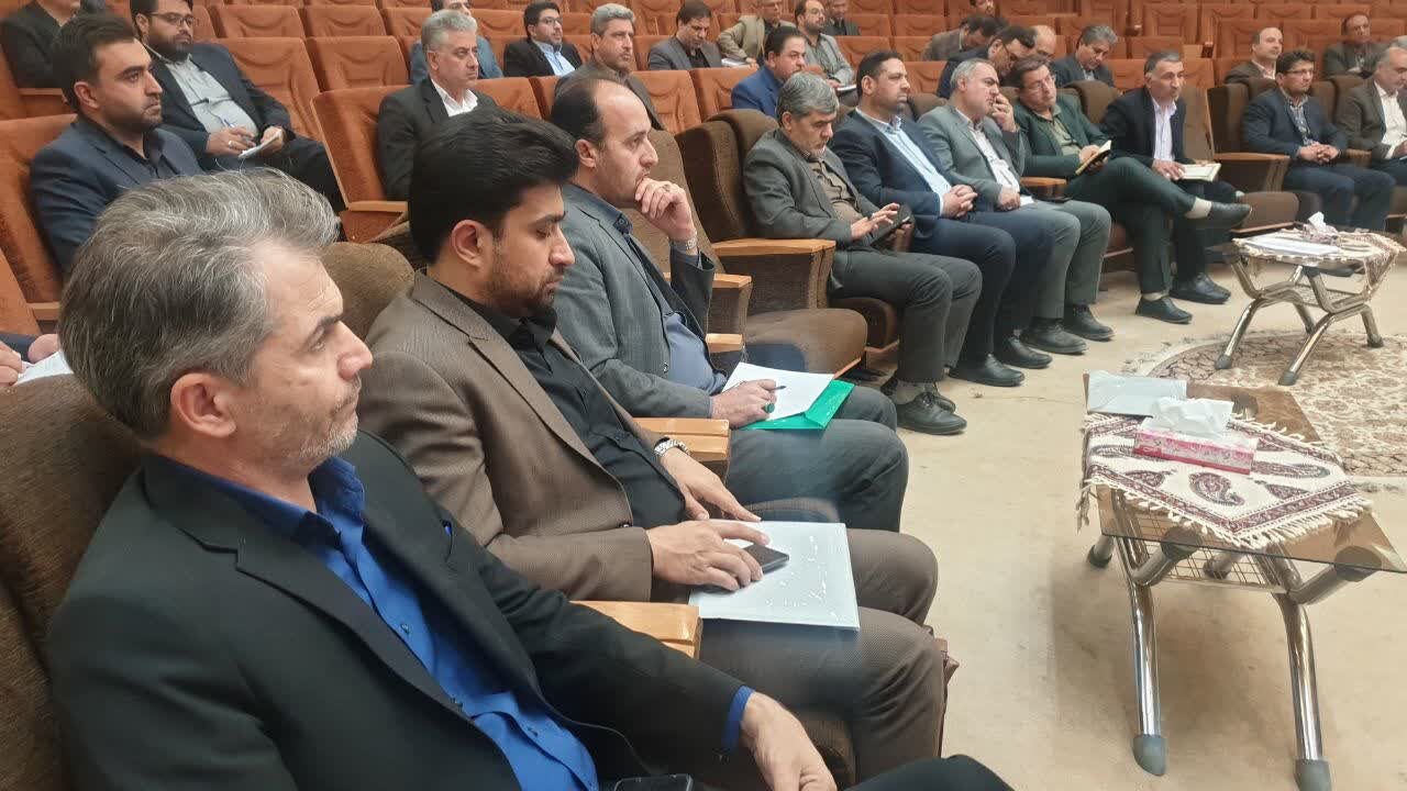 سفر یک روزه معاون عمرانی استاندار اصفهان به چهار شهرستان غرب استان