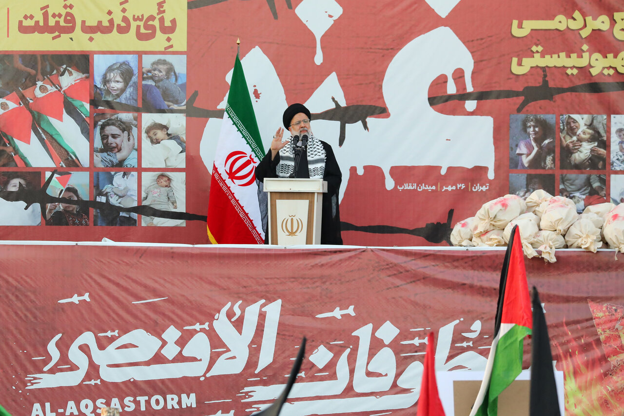 ایدئولوژی و منافع ملی؛ دو روی یک سکه؟