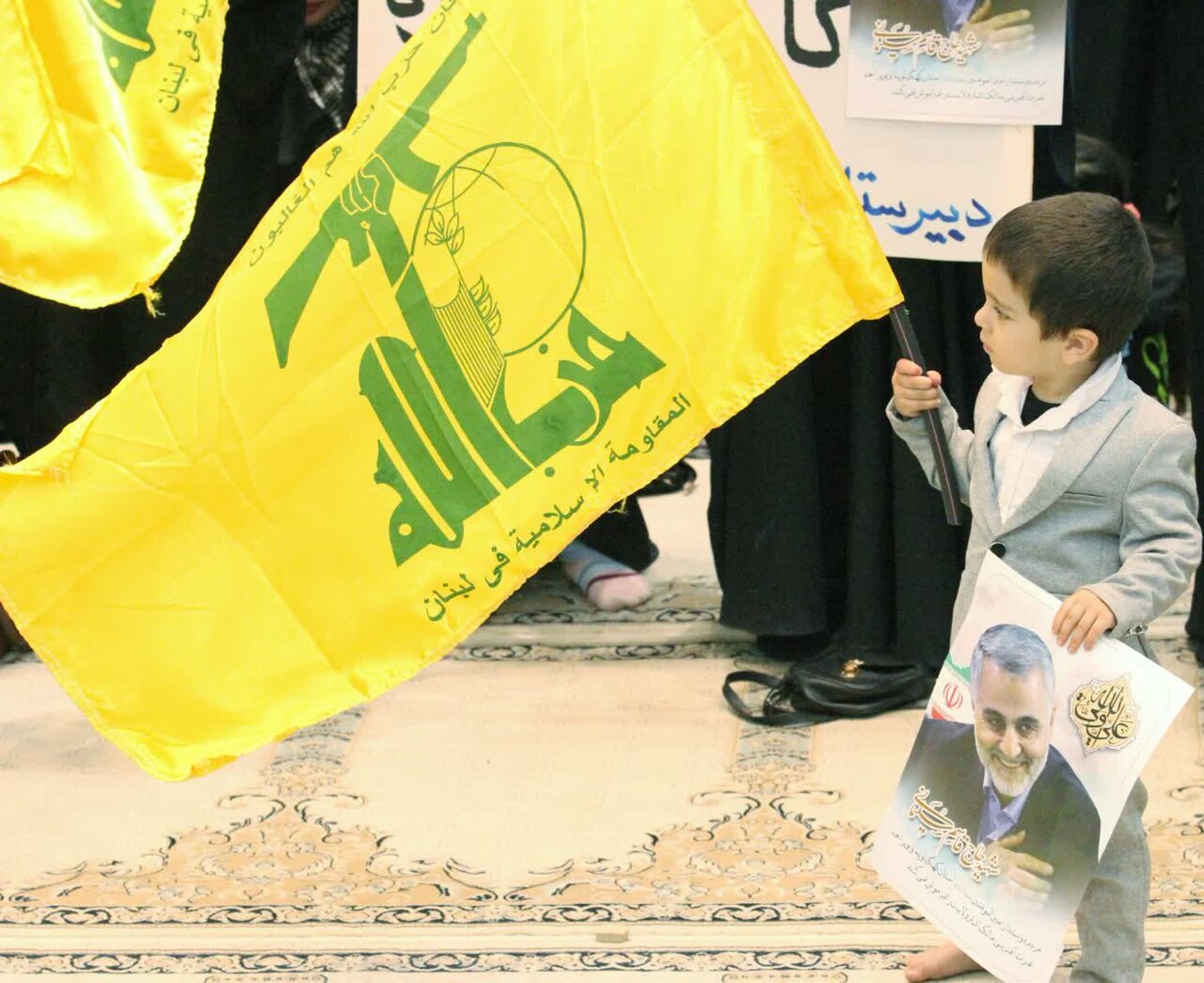 تجمع بزرگ مادران و کودکان یاسوجی در حمایت از کودکان غزه+ تصاویر