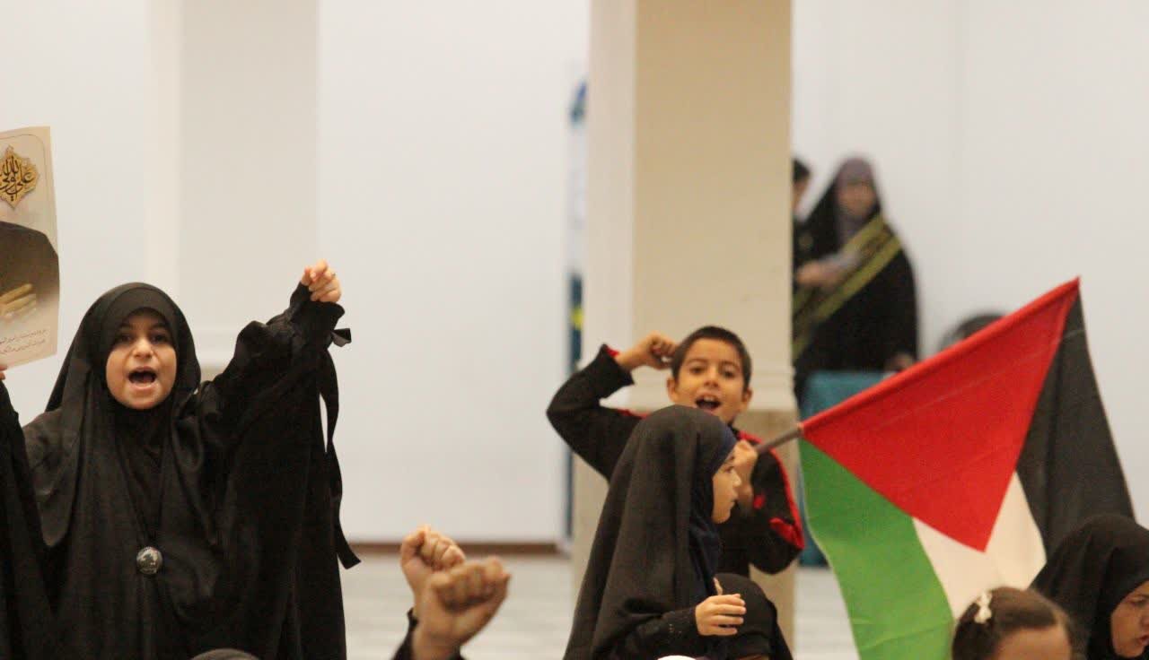 تجمع بزرگ مادران و کودکان یاسوجی در حمایت از کودکان غزه+ تصاویر