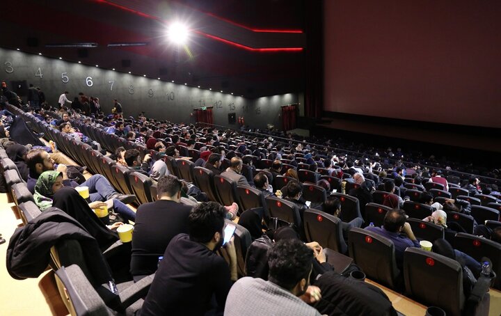 فروش هزار میلیارد تومانی سینماها در ۱۰ ماه سال جاری / وعده وزیر فرهنگ محقق شد
