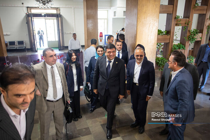 Armenian Mayor Seeks Enhanced Cooperation with Isfahan