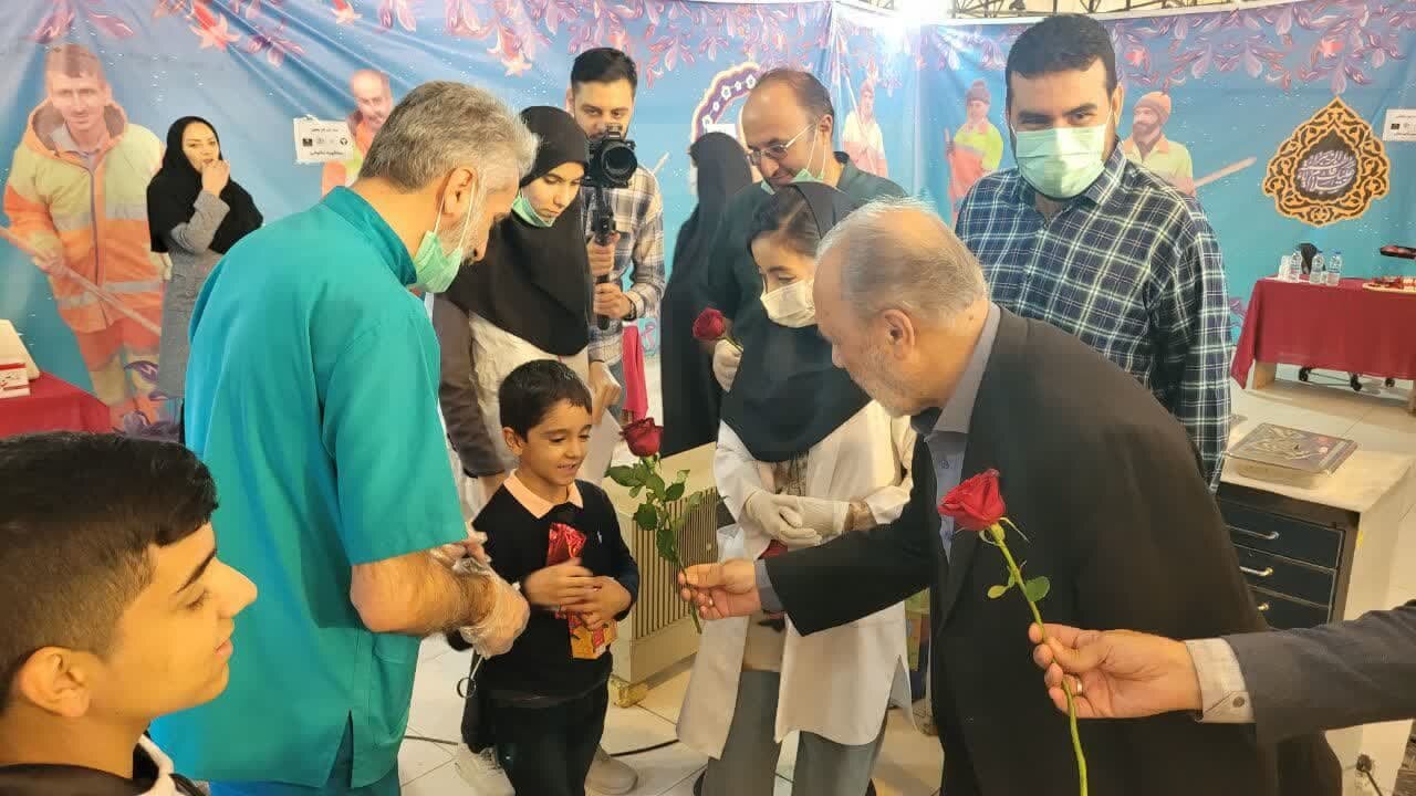 تکریم گروه جهادی سلامت در منطقه یک شهرداری اصفهان