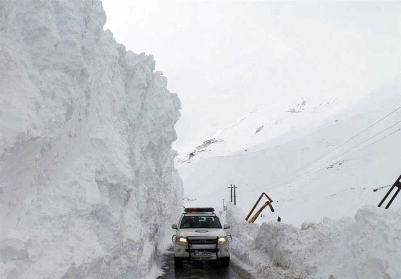 روستاهای مارگون پنجه در پنجه با سرما