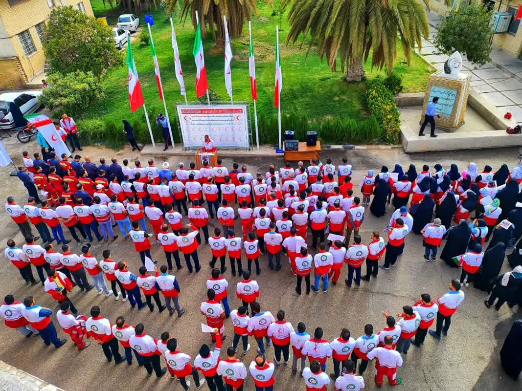 اعلام آمادگی امدادگران هلال احمر فارس برای اعزام به غزه / ما هدف نیستیم