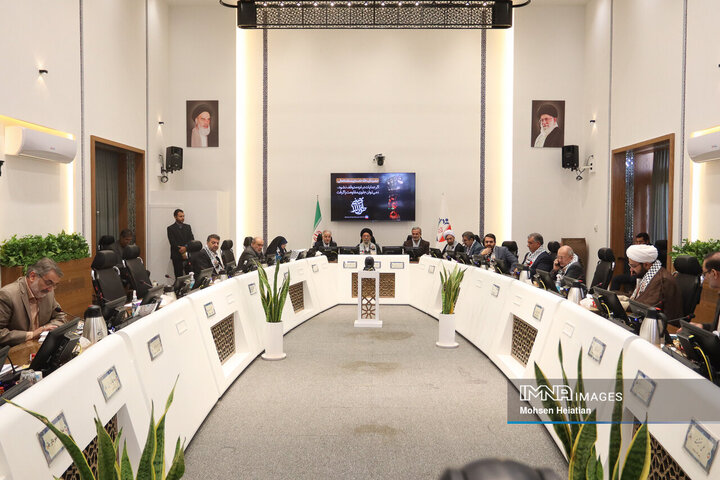 یکصدوششمین جلسه علنی شورای شهر اصفهان