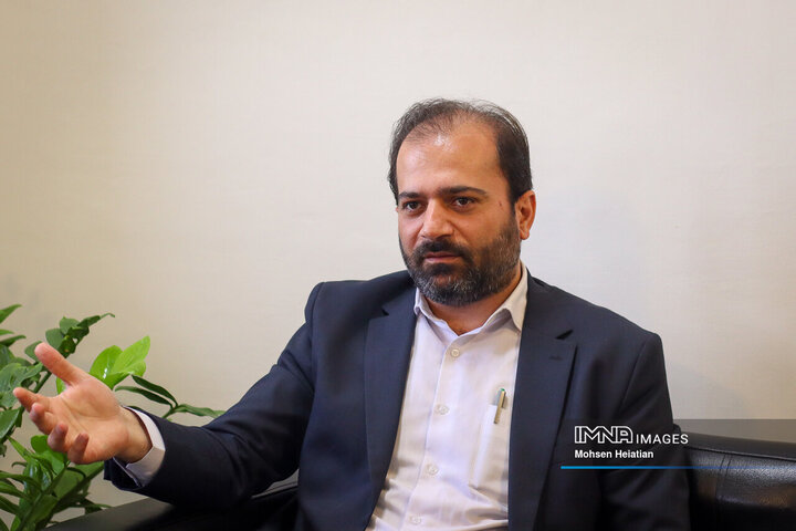 تأمین مالی ۴۰۰ میلیارد تومان اعتبار برای خرید اتوبوس برقی و توسعه حمل‌ونقل پاک شهر اصفهان