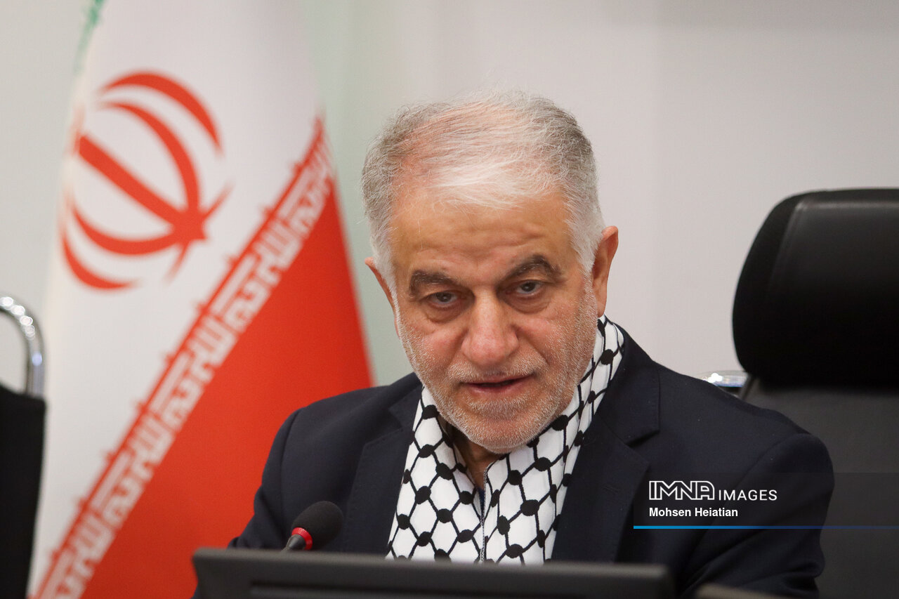 اعضای شورای ششم اصفهان توزیع عادلانه عوارض سبز را خواستار شدند