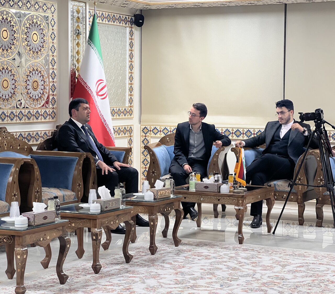 آوارگی ۱۲۰هزار ارمنی در جریان جنگ قره باغ/ ۲۷هکتار از اراضی کاپان به دست آذربایجان افتاد