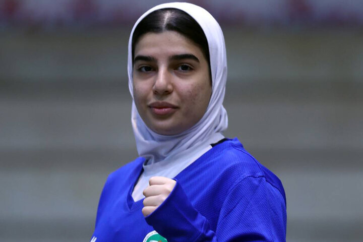 دختر پاراتکواندوکار اصفهانی به مدال نقره دست پیدا کرد