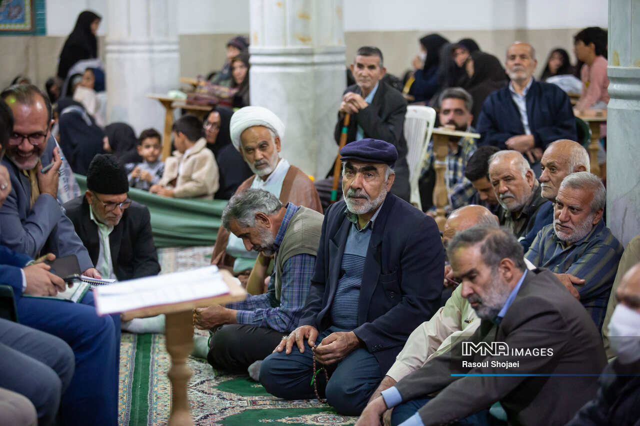 اهالی منطقه ۱۳ در دیدار با شهردار اصفهان چه گفتند؟