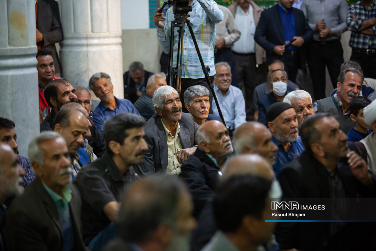 اهالی منطقه ۱۳ در دیدار با شهردار اصفهان چه گفتند؟