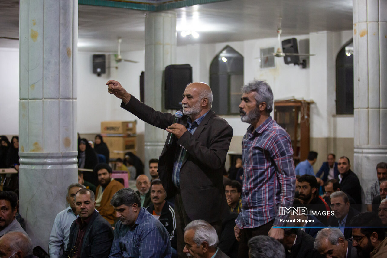 اهالی منطقه ۱۳ در دیدار با شهردار اصفهان چه گفتند؟