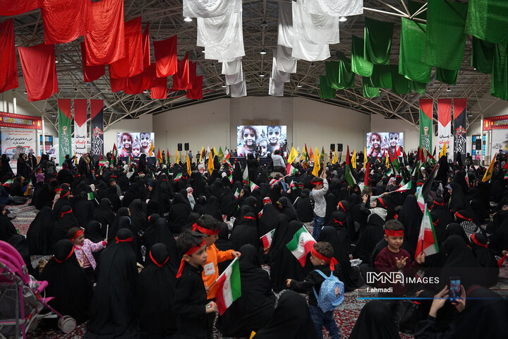 اجتماع مادران و کودکان اصفهانی در محکومیت جنایت‌های رژیم صهیونیستی