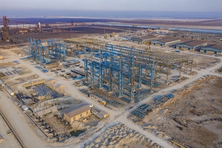 پیگیری مسائل ۶۰ واحد تولیدی راکد در شهرک‌های صنعتی استان یزد