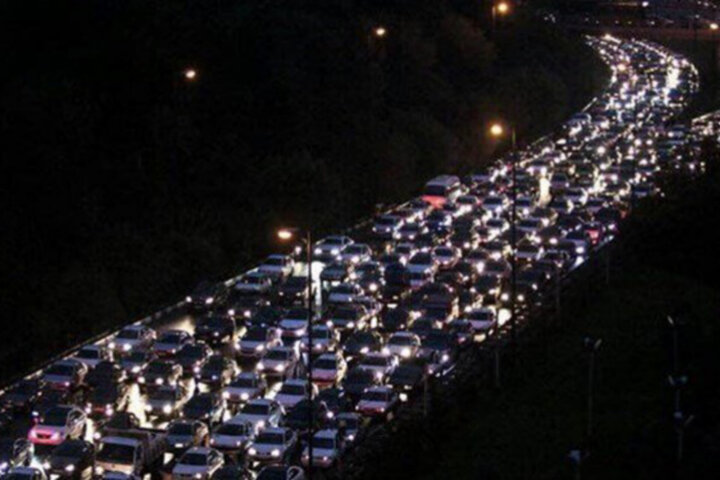ترافیک سنگین شبانه در جاده‌های شمال