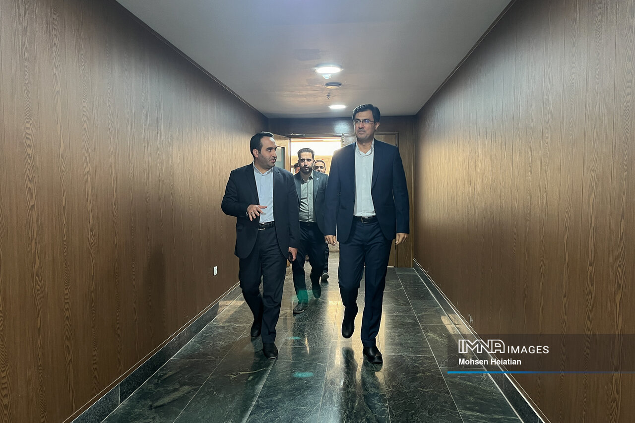 بازدید مدیرعامل سازمان فناوری اطلاعات و ارتباطات شهرداری اصفهان از خبرگزاری ایمنا