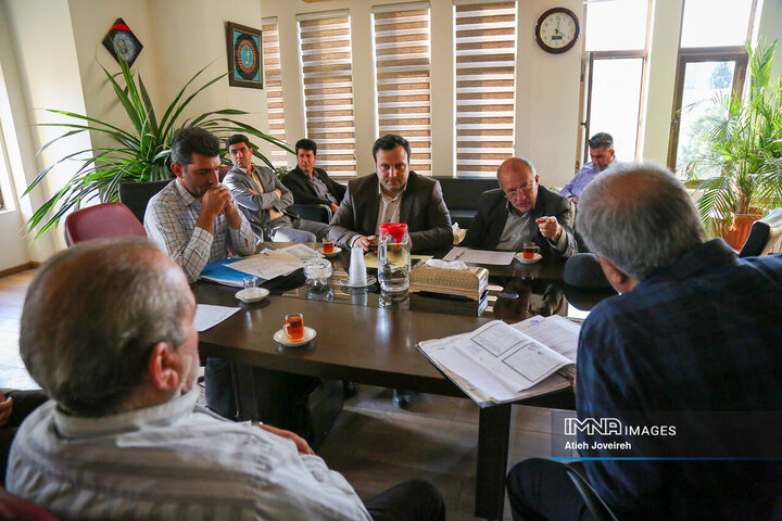 کمیته نظارتی شورای شهر اصفهان در منطقه 5 شهرداری