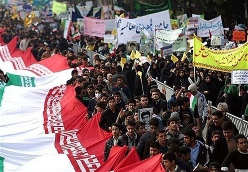 چهارراه «غزه» میزبان راهپیمایی روز دانش‌آموز در کرمان