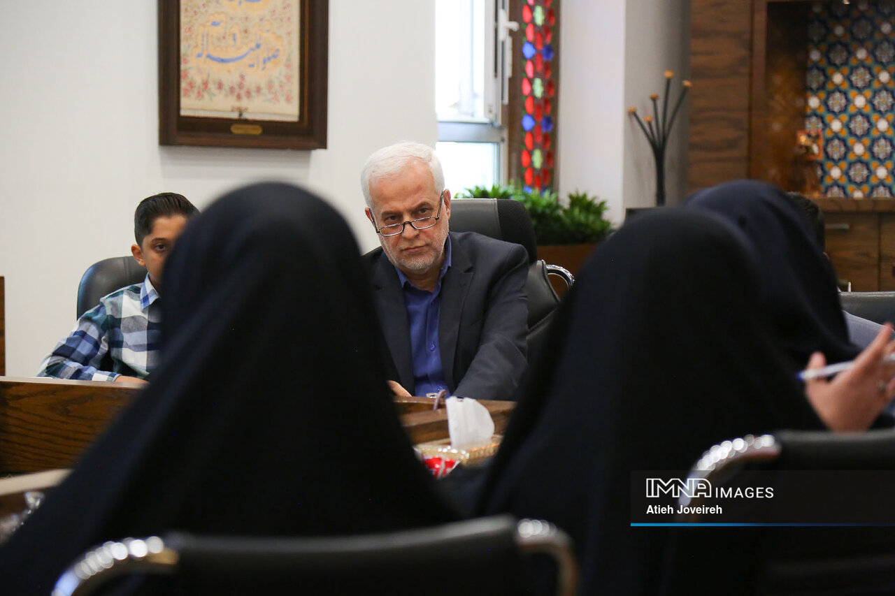 آقا اجازه! آلودگی هوا آزارمان میدهد