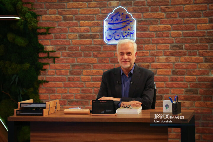 کمپ شرق به ظرفیت اسکان نوروزی شهر اصفهان اضافه می‌شود/ بازسازی تخریب‌های شهری ادامه دارد