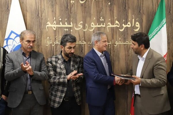 ورزشهای همگانی جایگزین کافهگردی شود