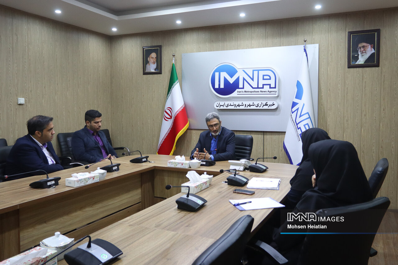 طرح جامع، تصمیمگیر توسعه منطقه ۱۳/ ماهانه ۳ میلیارد تومان برای آب فضایسبز هزینه میکنیم