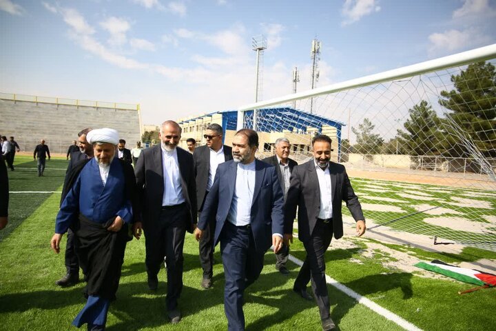 افتتاح ۸ مجموعه ورزشی جدید در شهرستان شاهین‌شهر و میمه