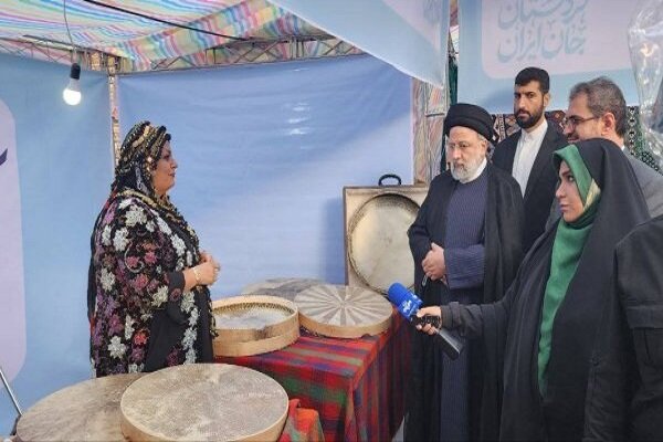 رئیس‌جمهور از نمایشگاه دستاوردهای بانوان کارآفرین کردستانی بازدید کرد