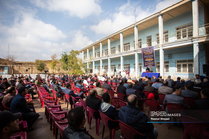 گردهمائی دانش آموختگان مدرسه شهید حلبیان
