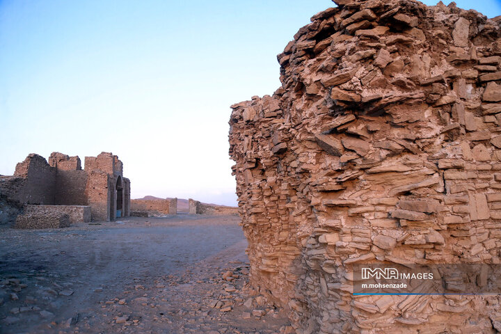 کاروانسرای سنگی روستای محمدآباد قم