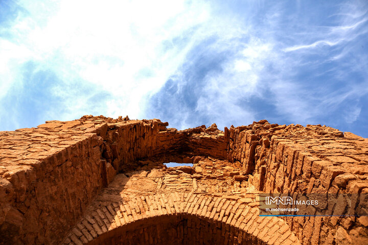 کاروانسرای سنگی روستای محمدآباد قم