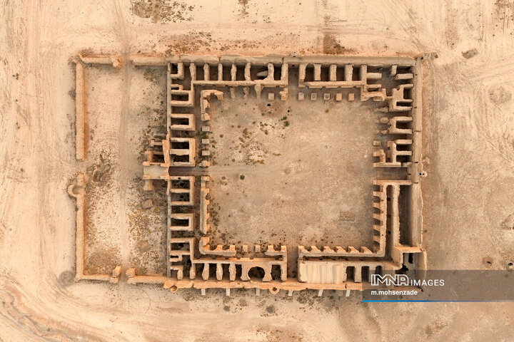 کاروانسرای سنگی روستای محمدآباد قم