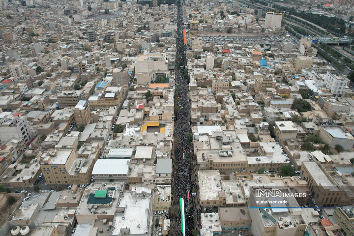 راهپیمایی یوم الله 13 آبان علیه استکبار جهانی در قم