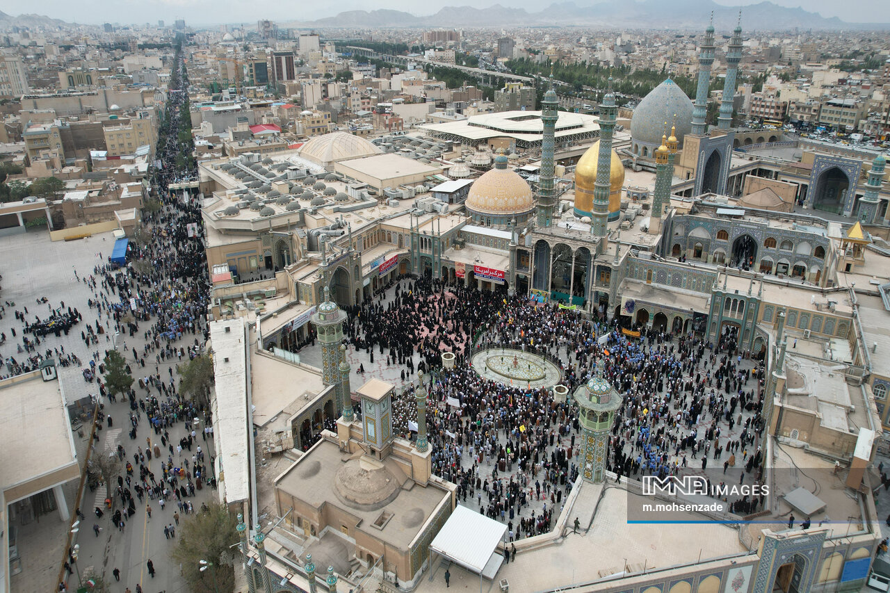 راهپیمایی یوم الله ۱۳ آبان علیه استکبار جهانی در قم