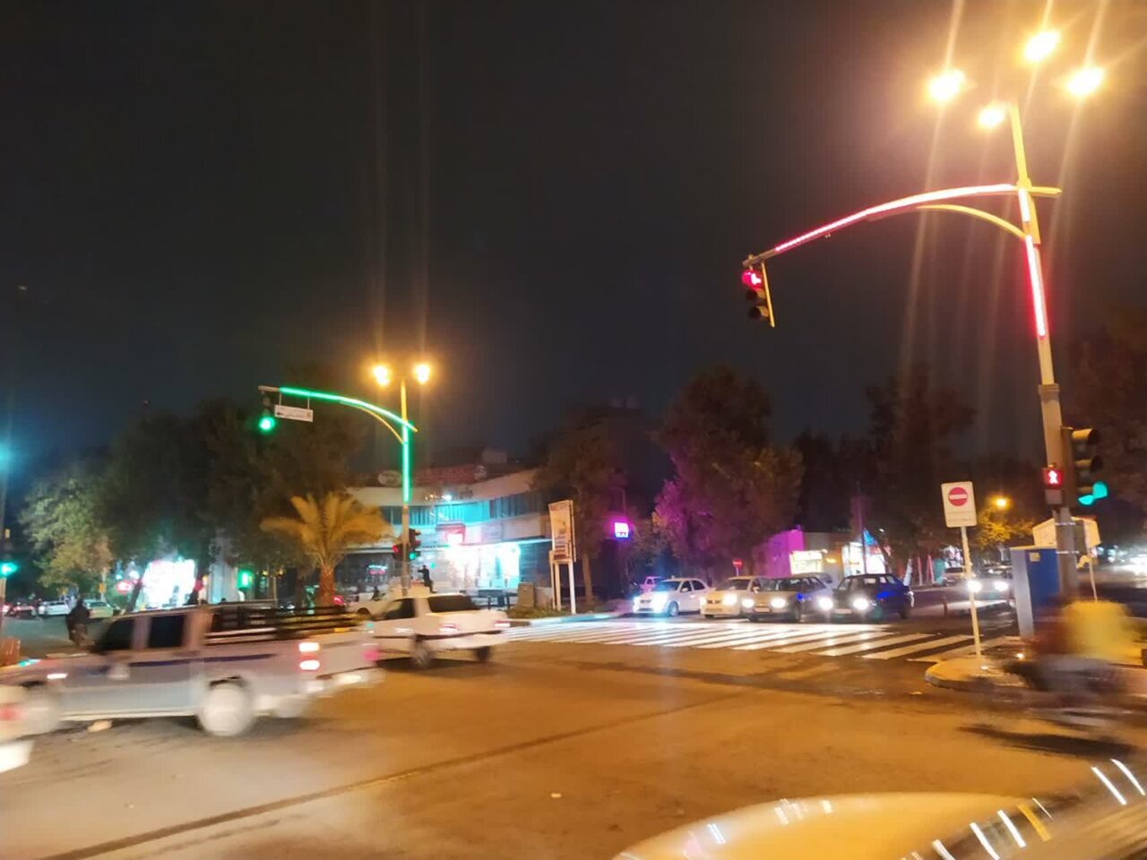 نورپردازی چراغ راهنمایی تقاطع هفتم محرم انجام شد