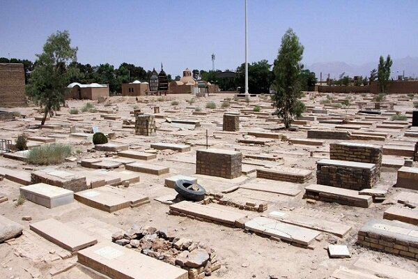 کتیبه‌های گورستان تاریخی یزد مستندنگاری می‌شود