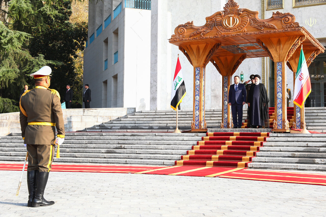 استقبال رسمی رئیس‌جمهور از نخست‌وزیر عراق
